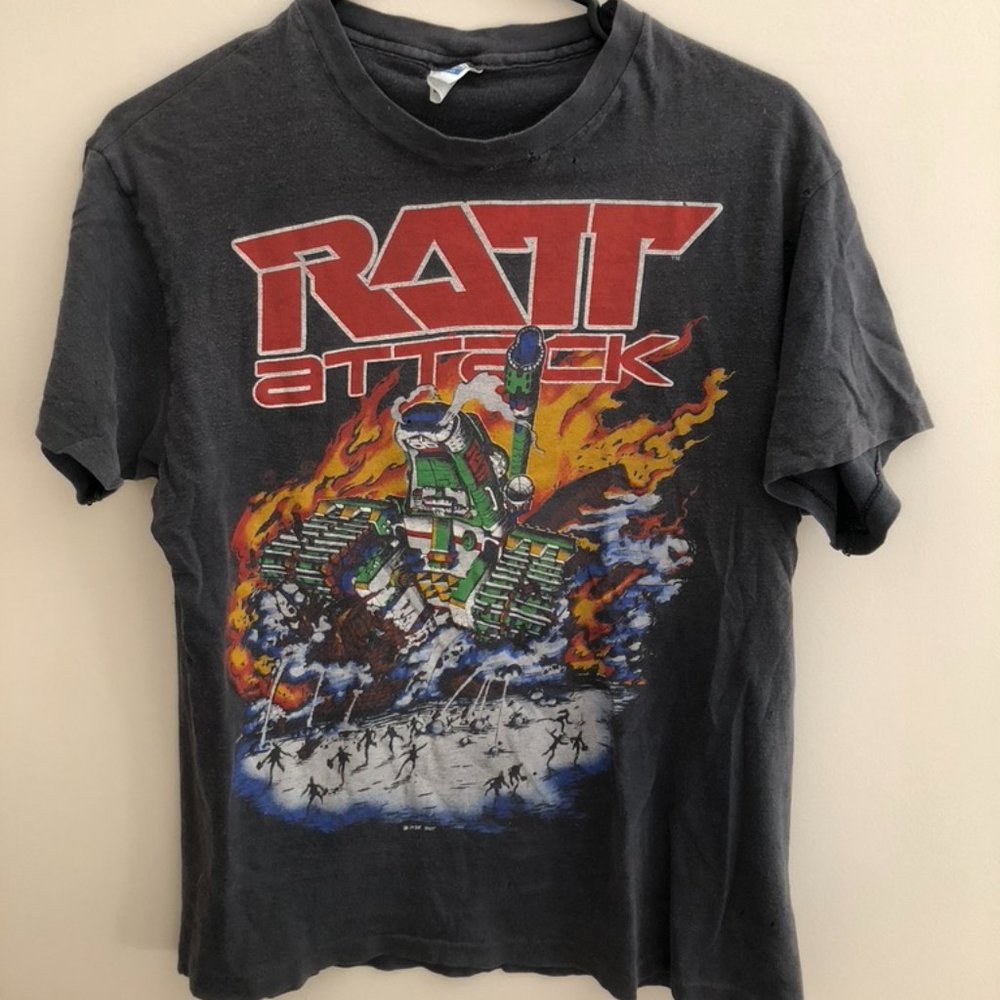 ✨SOLD✨ Vintage Ratt Attack Ratt Patrol Tour 1985 Tshirt